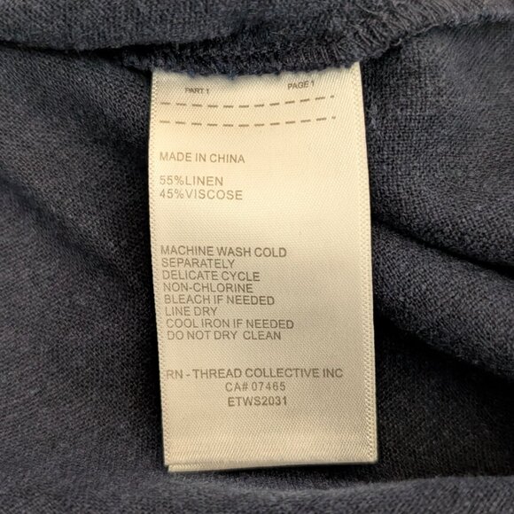 Ellen Tracy Navy Linen Blend Button Top - Picture 8 of 8